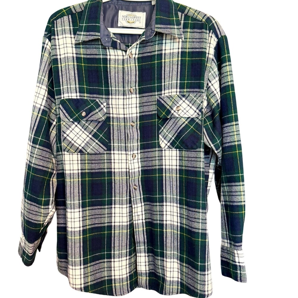 Northwest Territory Mens Large Plaid Flannel Shirt Outdoors Timeless Minimalist